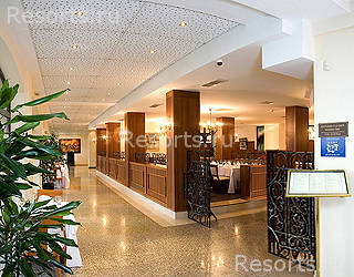 Riviera Beach Hotel 36